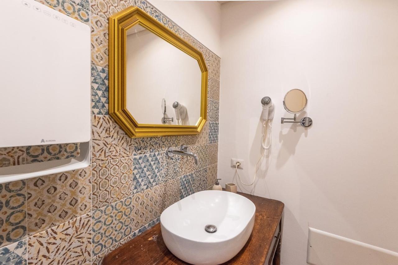 Rubichi 6 - Old Town Apartment Sit Lecce Eksteriør billede